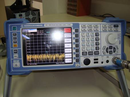 Analizador de espectrum 3GHz - pat. B000015355 (18042012).JPG